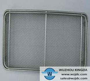 Industrial mesh basket