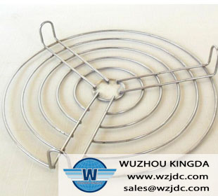 Raised round oven rack