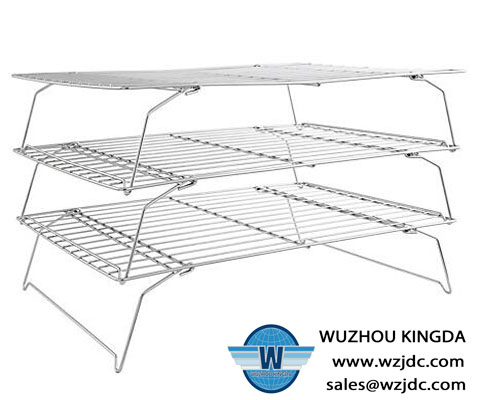 Stackable cooling rack