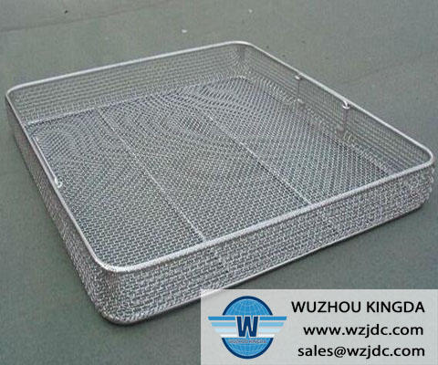 Laboratory trays basket