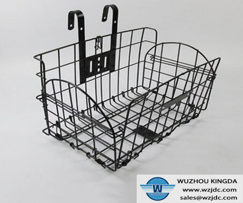 Iron coated wire mesh basket