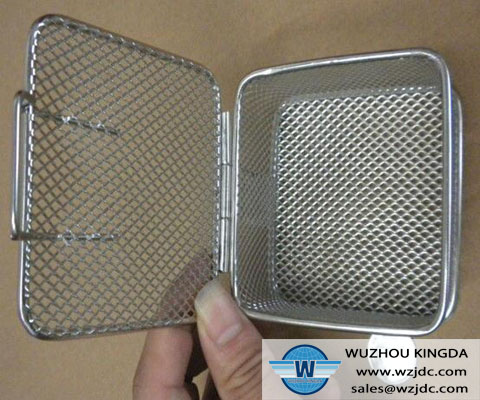 Perforated medical tray
