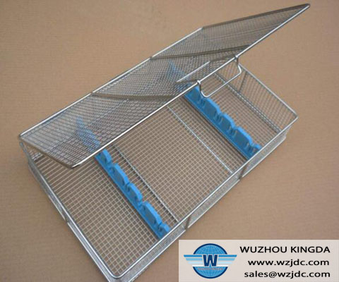 Stainless steel basket for sterilization