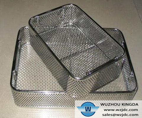 Metal perforated tray